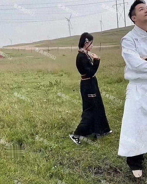 国产农村妇女毛片精品久久久,揭秘农村女性的生活与情感世界  第1张